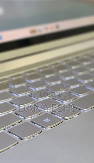 New Laptop Lenovo Yoga 9i 16GB Intel Core i7 SSD 512GB