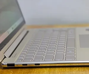New Laptop Lenovo Yoga 9i 16GB Intel Core i7 SSD 512GB