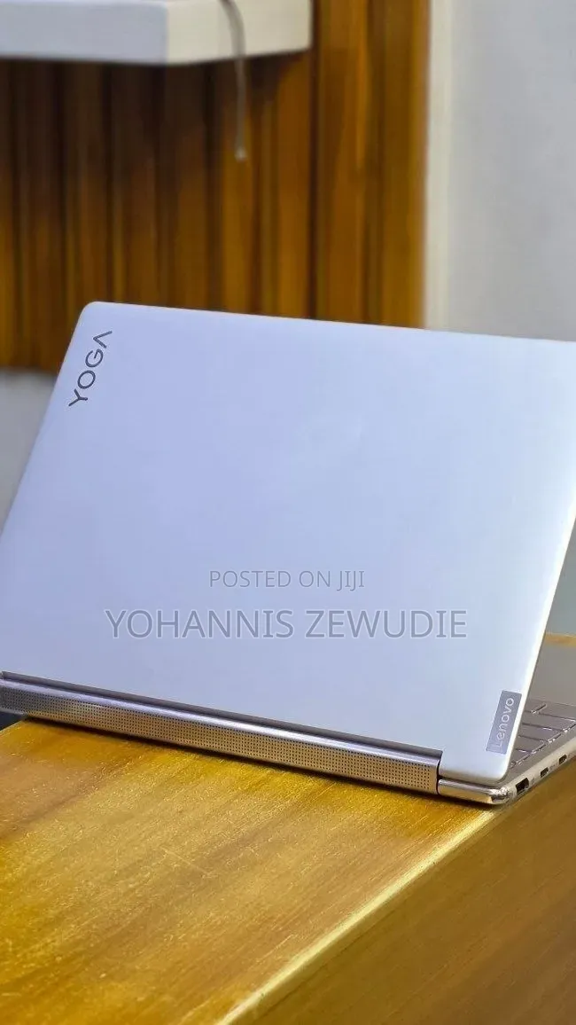New Laptop Lenovo Yoga 9i 16GB Intel Core i7 SSD 512GB