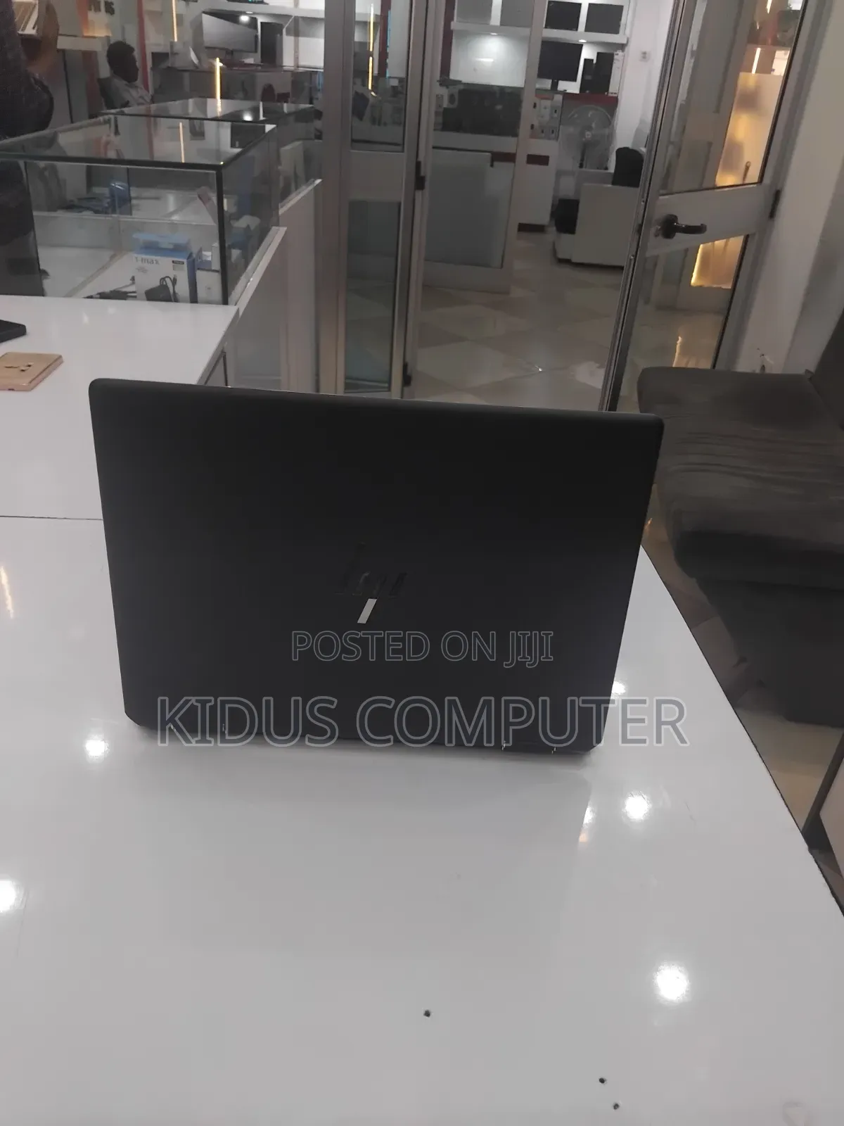 New Laptop HP Spectre 16GB Intel Core i7 SSD 1T