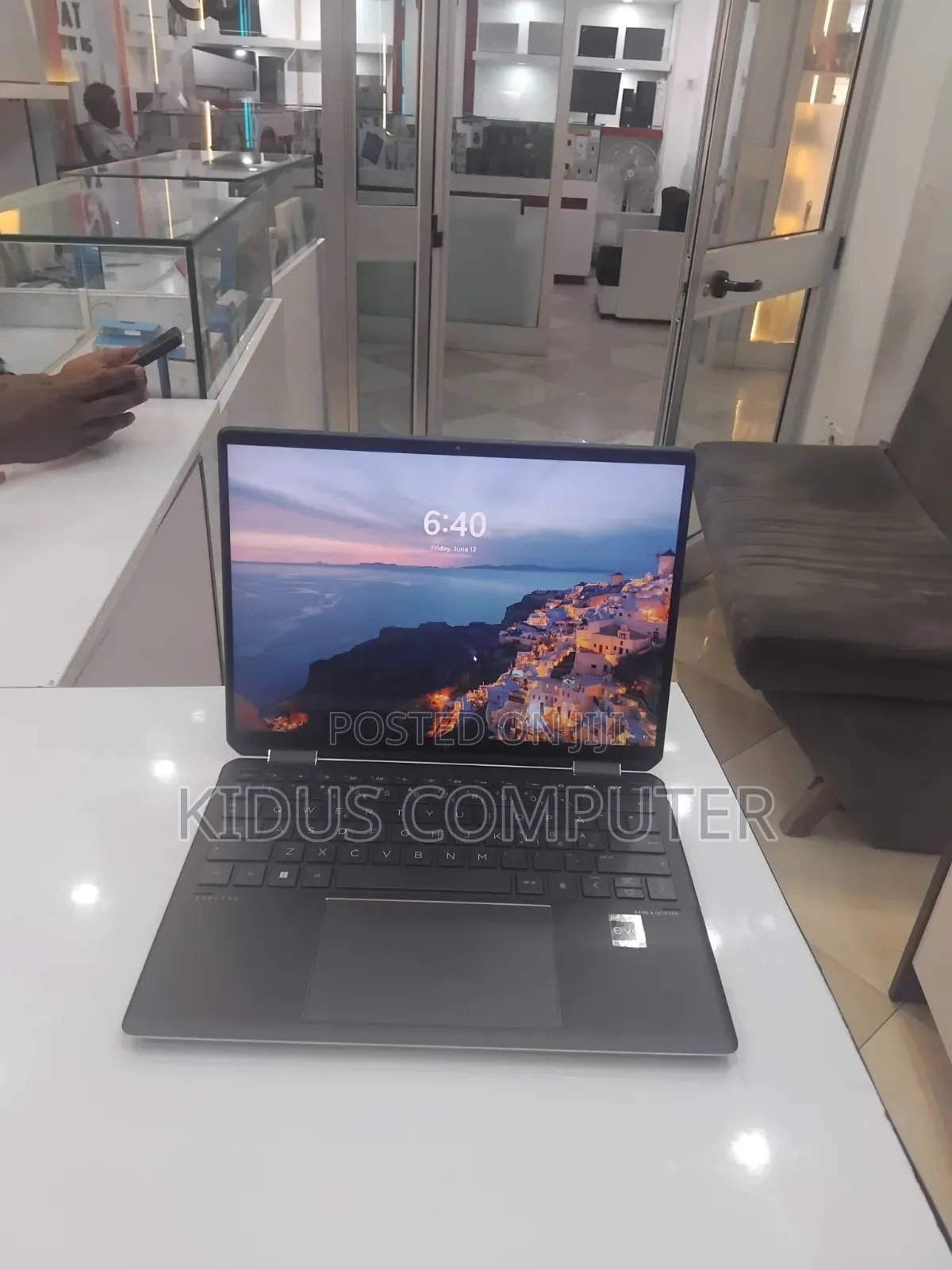 New Laptop HP Spectre 16GB Intel Core i7 SSD 1T