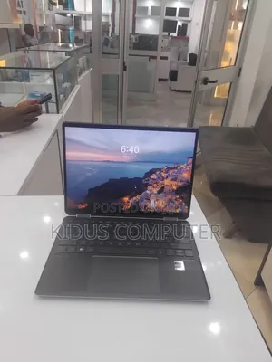 New Laptop HP Spectre 16GB Intel Core i7 SSD 1T