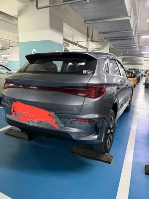 BYD E2 43 kWh 94 hp FWD 2025 Black