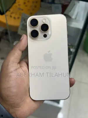 Apple iPhone 16 Pro 256 GB Gold