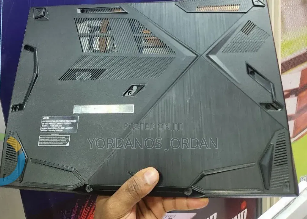 New Laptop MSI GF63 16GB Intel Core i5 SSD 512GB