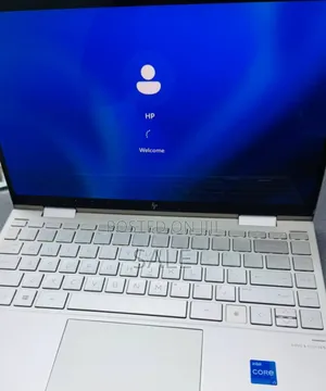 New Laptop HP Envy X360 8GB Intel Core i5 SSD 512GB