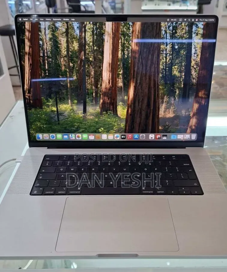 New Laptop Apple MacBook Pro 16GB Apple M1 Pro SSD 1T