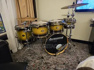 Ludwing Acoustic Drum