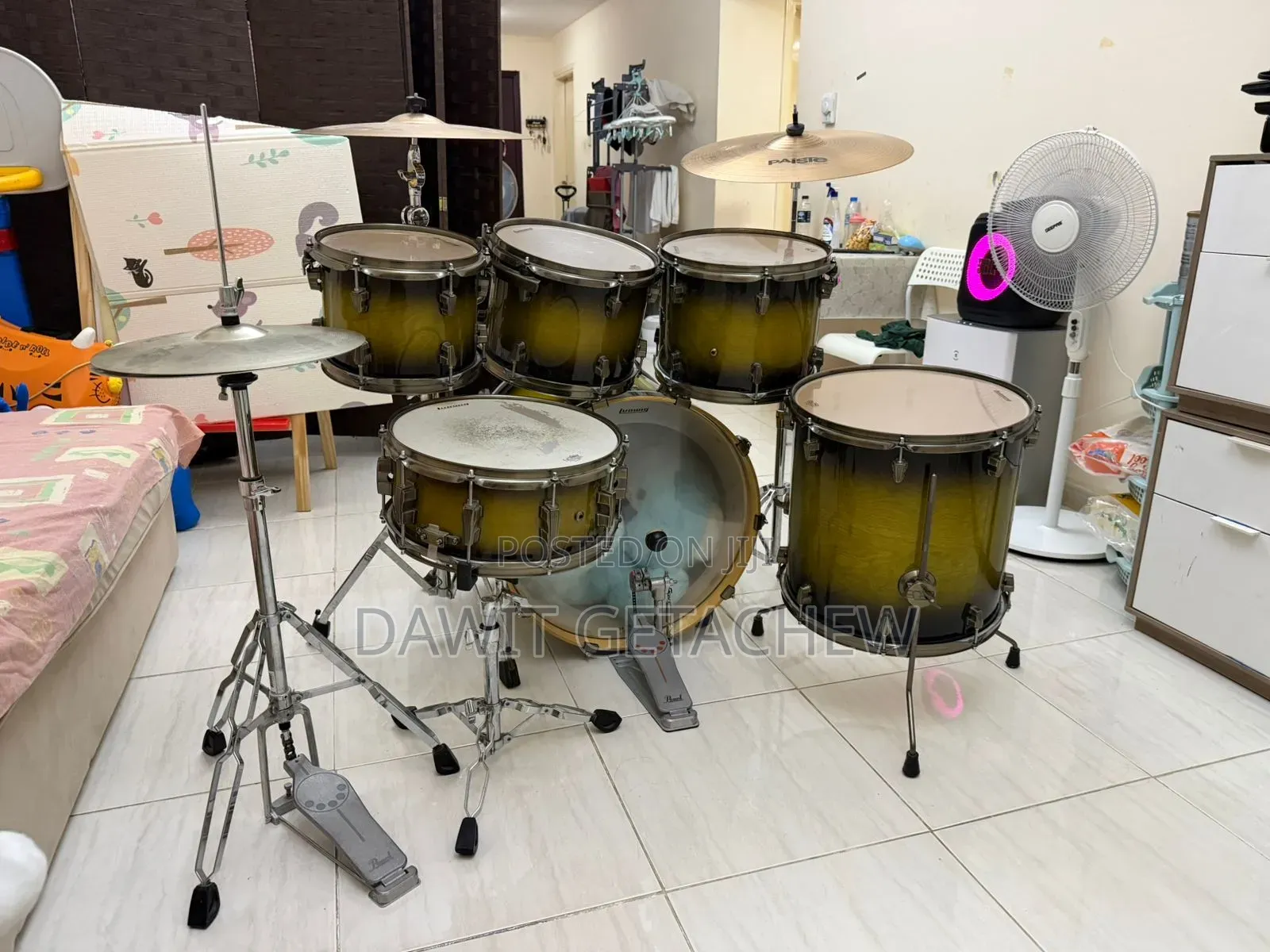 Ludwing Acoustic Drum