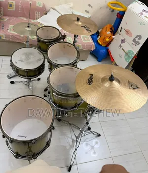 Ludwing Acoustic Drum