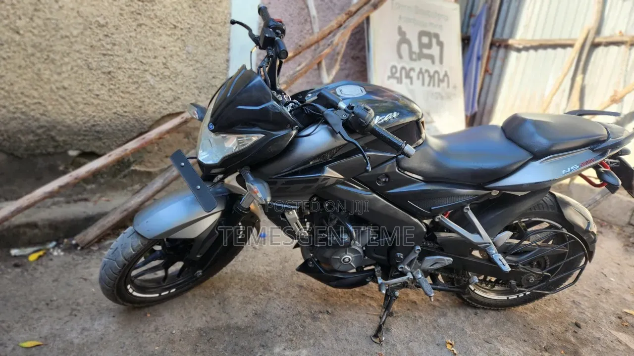 New Bajaj Pulsar NS 200 2018 Black