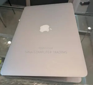 Laptop Apple MacBook 2017 8GB Intel Core i5 SSD 128GB