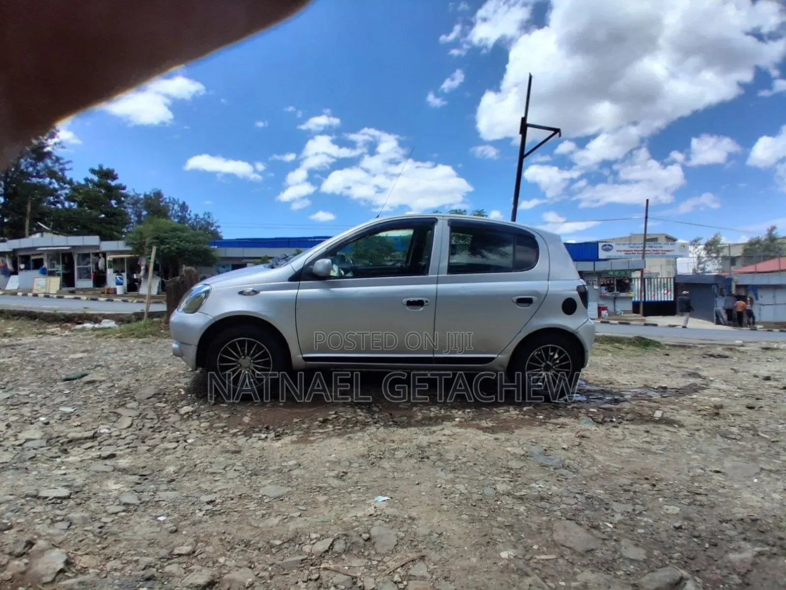 Toyota Vitz 2001 Silver