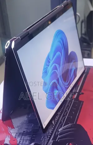 New Laptop HP Spectre X360 16GB Intel Core i7 SSD 1T