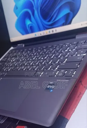 New Laptop HP Spectre X360 16GB Intel Core i7 SSD 1T