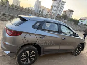 New BYD E2 43 kWh 94 hp FWD 2025 Gray