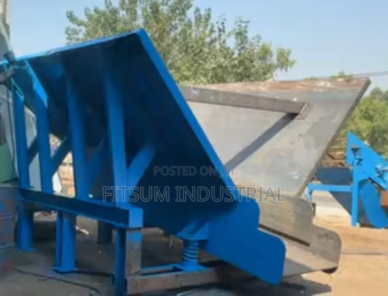 Feeding Hooper Fopr Crusher.