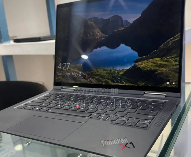 New Laptop Lenovo ThinkPad X1 Yoga 16GB Intel Core i7 SSD 512GB