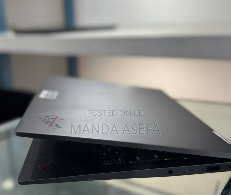 New Laptop Lenovo ThinkPad X1 Yoga 16GB Intel Core i7 SSD 512GB