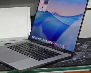 New Laptop Apple MacBook Pro 2021 M1 Max 64GB Apple M1 Max SSD 1T
