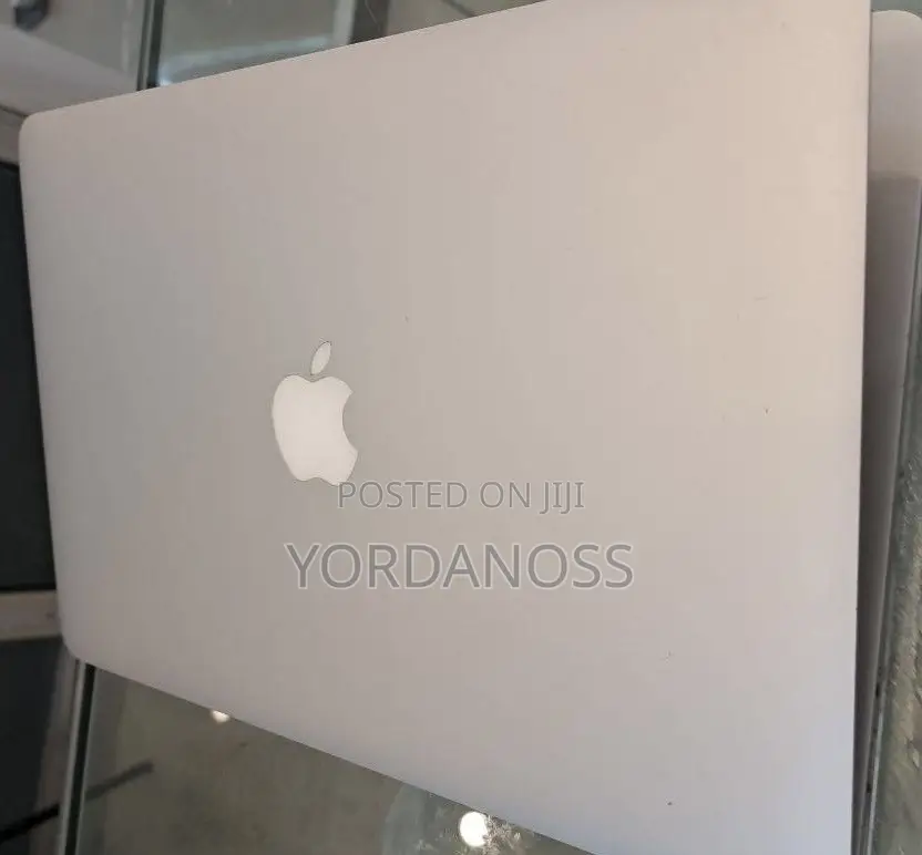 New Laptop Apple MacBook Air 2017 8GB Intel Core i5 SSD 128GB