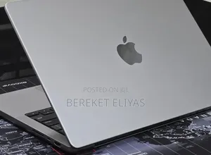 New Laptop Apple MacBook Pro 2021 M1 32GB Intel Core i7 SSD 512GB
