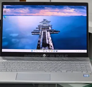 New Laptop HP Pavilion 15 8GB Intel Core i7 SSD 256GB