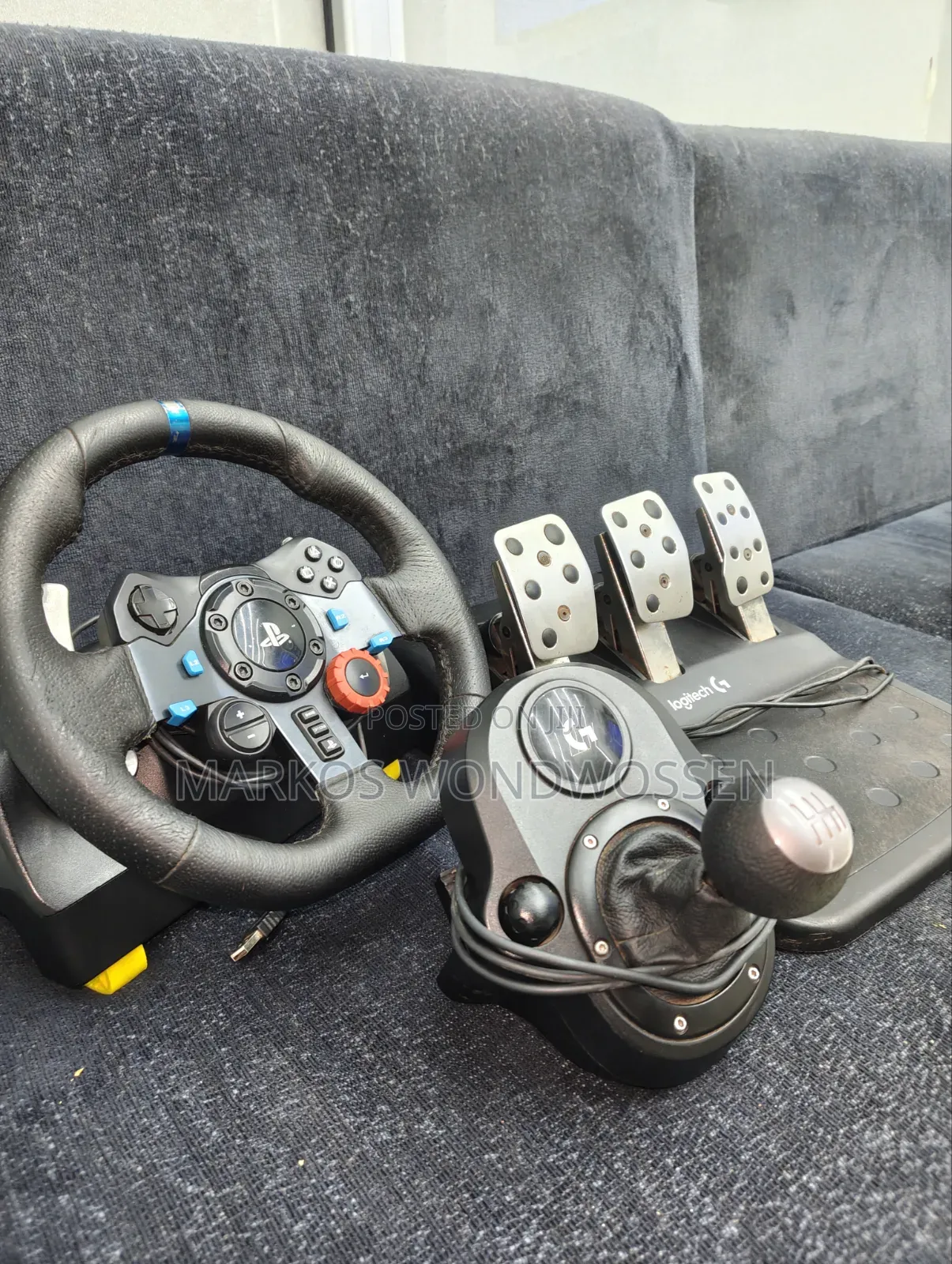 Logitech G29 With Gear