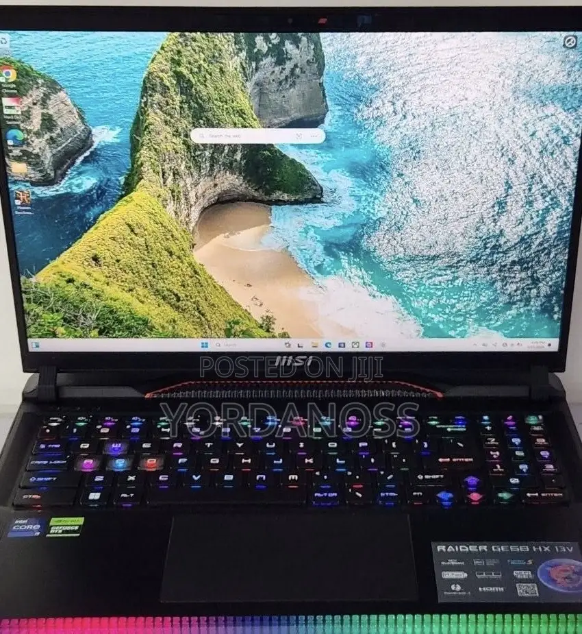 New Laptop MSI Raider 18 HX AI A2XW 32GB Intel Core i9 SSD 1T