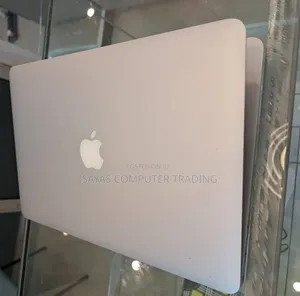 New Laptop Apple MacBook Air 2017 8GB Intel Core i5 SSD 128GB