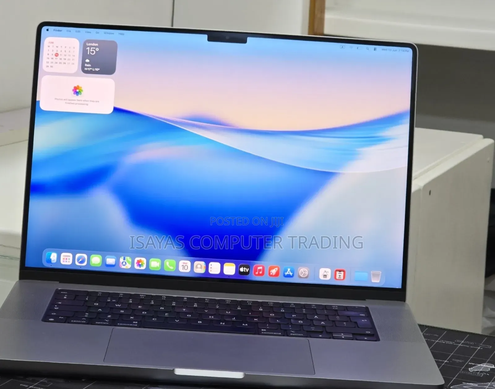 New Laptop Apple MacBook Pro 2021 M1 Max 64GB Apple M1 Max SSD 1T