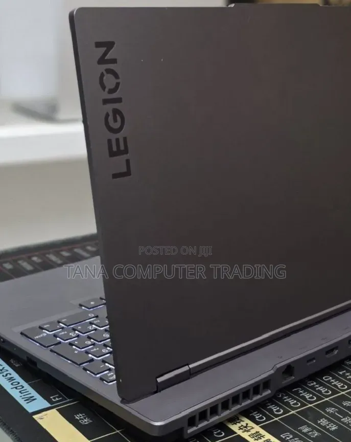 New Laptop Lenovo Legion 5 24GB Intel Core i7 SSD 1T