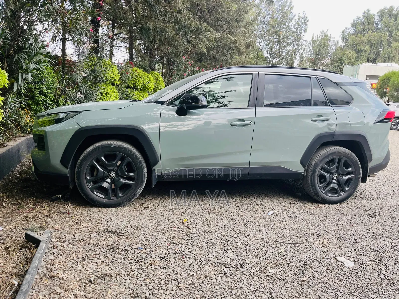 Toyota RAV4 Adventure AWD 2023 Green