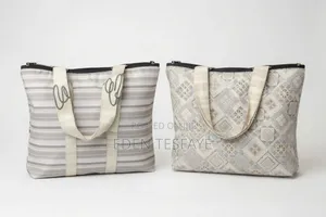 Stylish Tote Bags – Made to Order