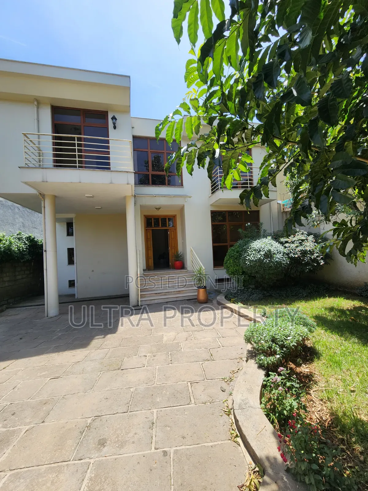 5bdrm House in Bole for rent