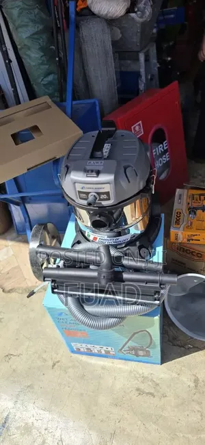 Vacuum Cleaner 20l