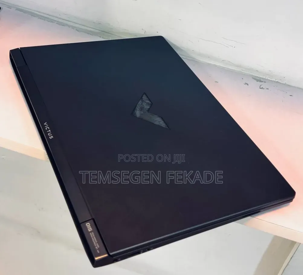 New Laptop HP Victus 15 12GB AMD Ryzen 5 SSD 512GB