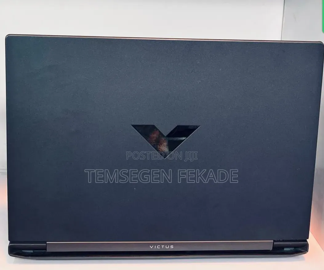 New Laptop HP Victus 15 12GB AMD Ryzen 5 SSD 512GB