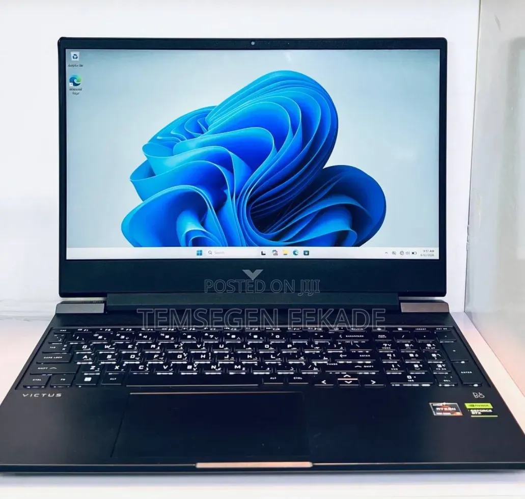 New Laptop HP Victus 15 12GB AMD Ryzen 5 SSD 512GB