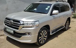 Toyota Land Cruiser 2019 Silver