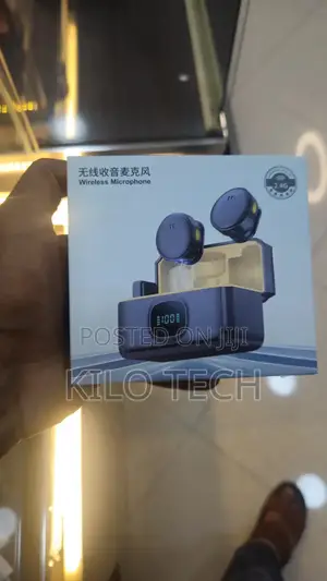 ​2.4g Dual Wireless Microphone With Charging Case