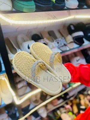 የሴቶች Quality ጫማዎች