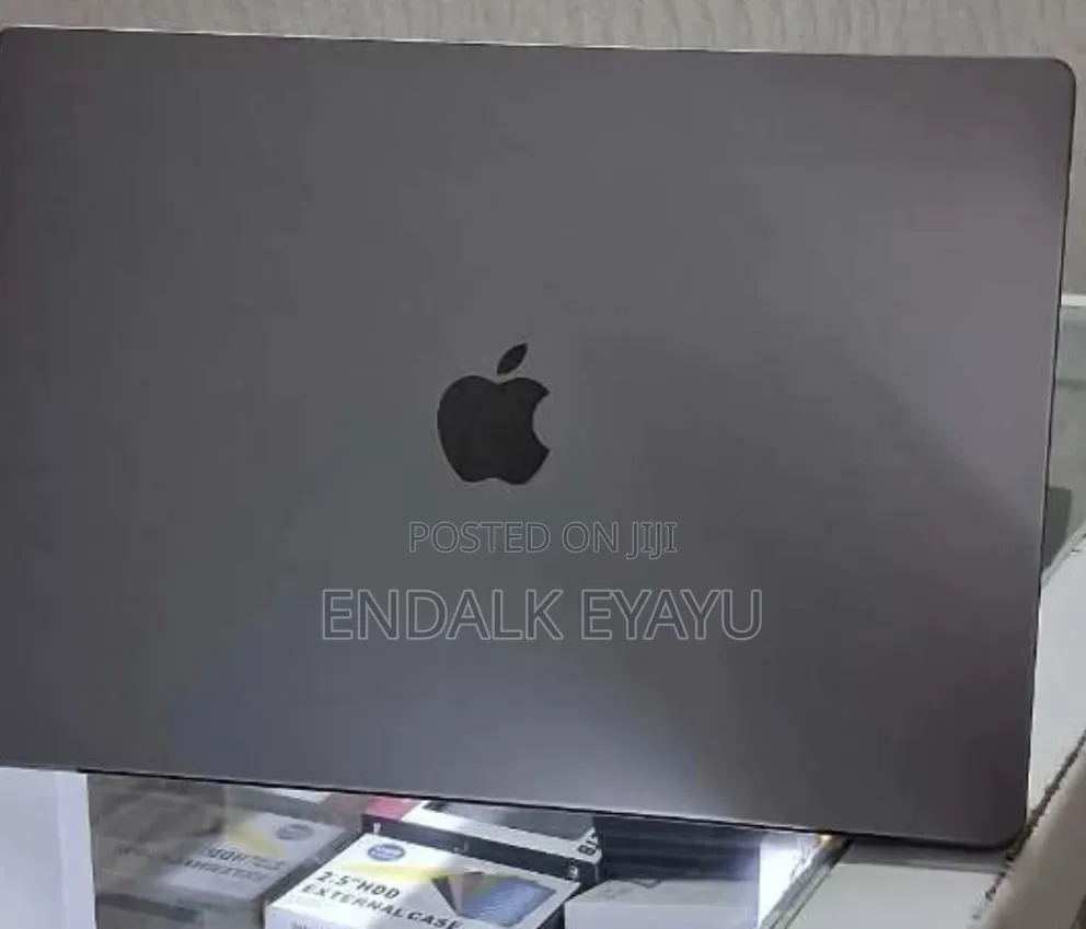 New Laptop Apple MacBook Pro 2021 M1 Max 32GB Apple M1 Max SSD 1T