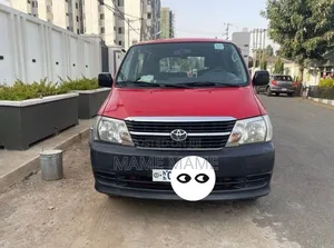 Toyota HiAce 2011 Red