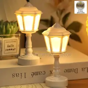 Small Street Lamps