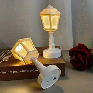 Small Street Lamps