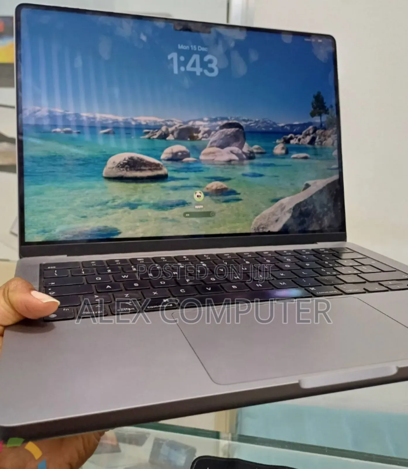 New Laptop Apple MacBook Pro 2021 M1 16GB Apple M1 Pro SSD 512GB