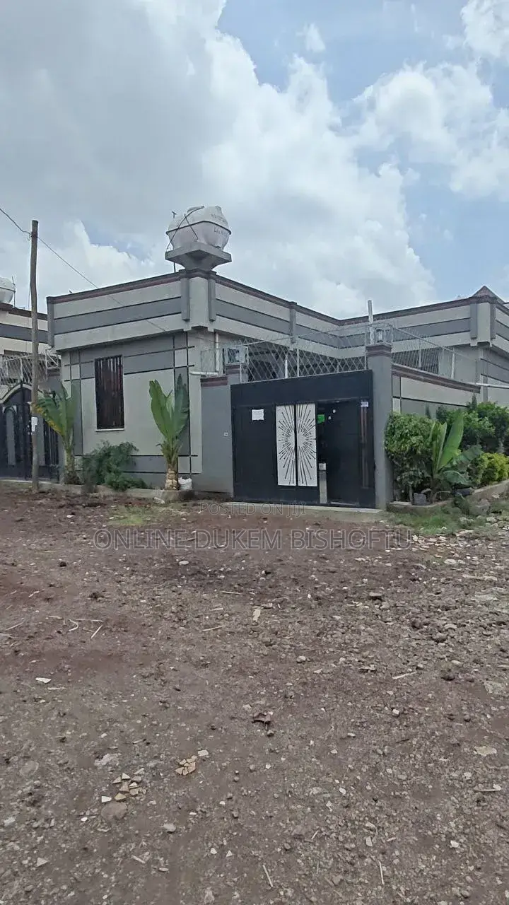 Furnished 13bdrm Villa in Dukem Bishoftu, East Shewa for sale