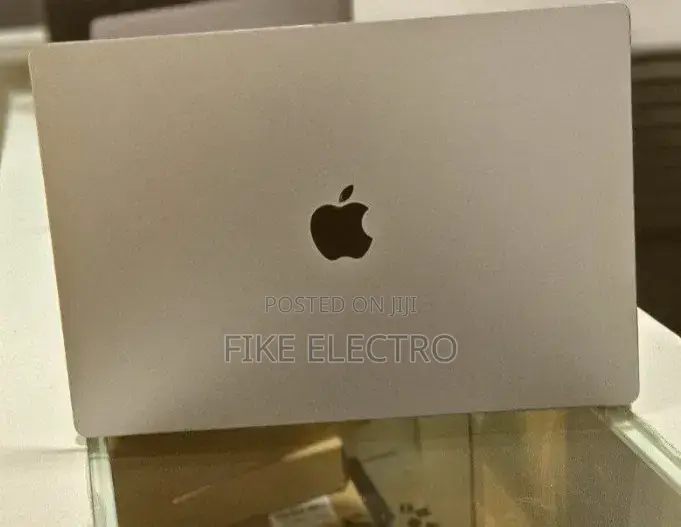 New Laptop Apple MacBook Pro 2021 M1 Max 32GB Apple M1 Max SSD 1T