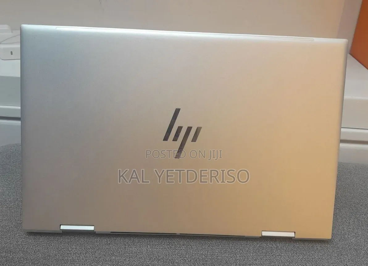 New Laptop HP Envy X360 8GB Intel Core i7 SSD 512GB